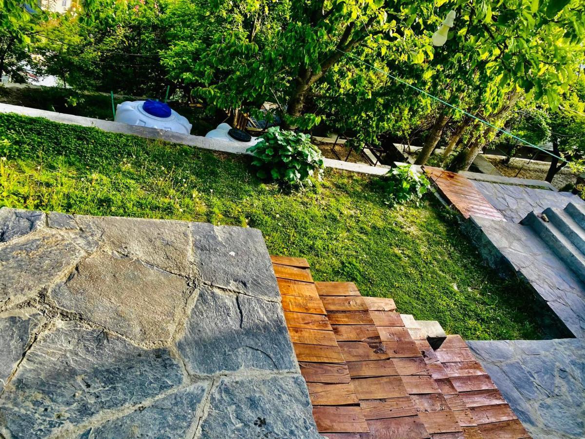 Backpackers Stories By Old Hunza Inn Karimabad  Bagian luar foto