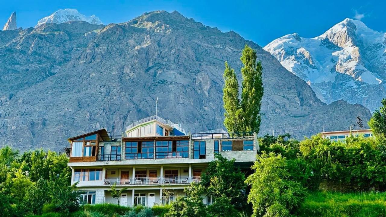 Backpackers Stories By Old Hunza Inn Karimabad  Bagian luar foto