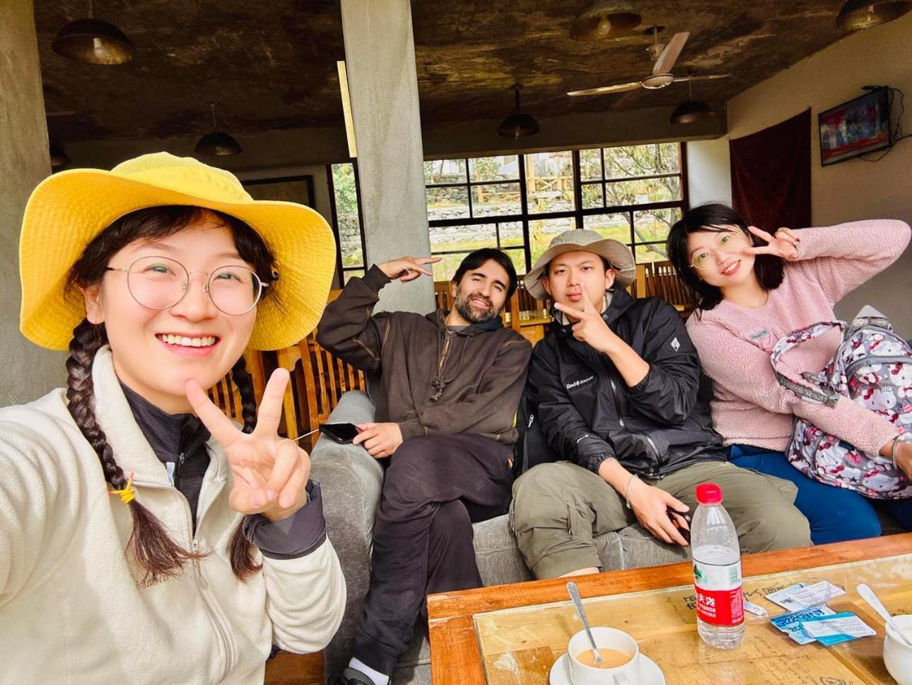 Backpackers Stories By Old Hunza Inn Karimabad  Bagian luar foto