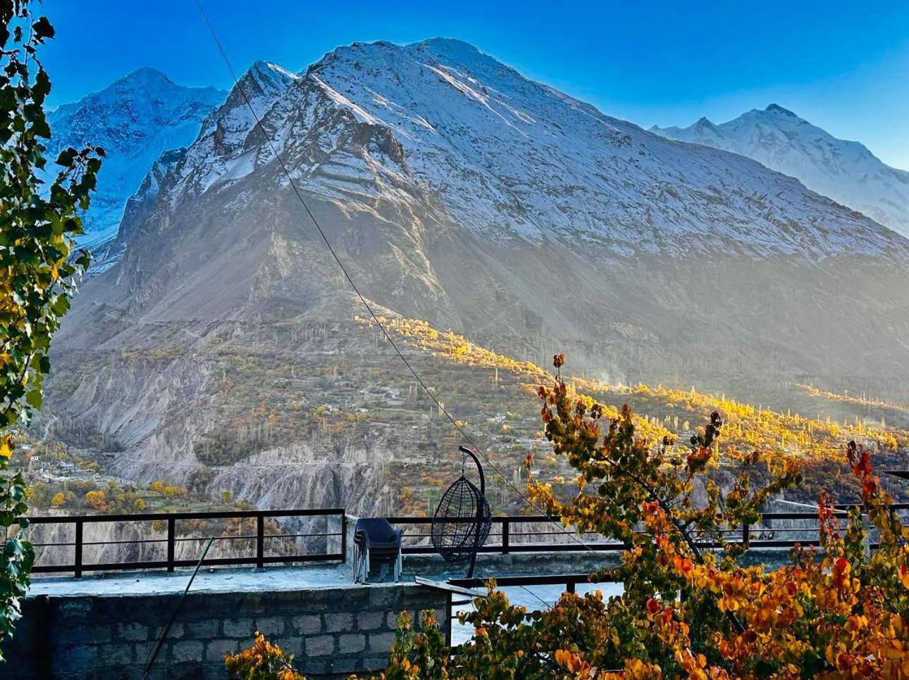 Backpackers Stories By Old Hunza Inn Karimabad  Bagian luar foto